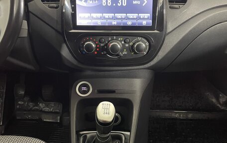 Renault Kaptur I рестайлинг, 2019 год, 1 189 000 рублей, 14 фотография