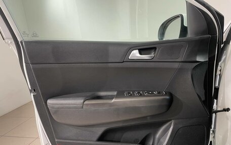 KIA Sportage IV рестайлинг, 2021 год, 2 949 000 рублей, 16 фотография