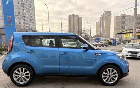 KIA Soul II рестайлинг, 2017 год, 1 499 000 рублей, 7 фотография