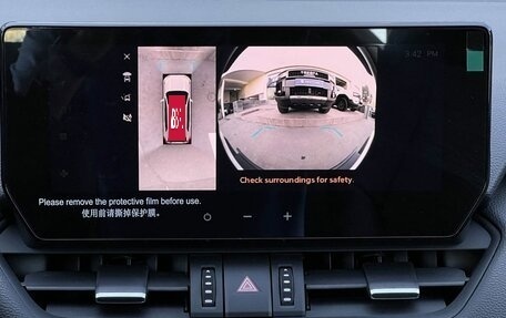 Toyota RAV4, 2025 год, 4 090 000 рублей, 20 фотография