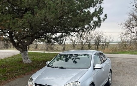 Volkswagen Jetta VI, 2008 год, 620 000 рублей, 1 фотография