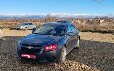 Chevrolet Cruze II, 2011 год, 600 000 рублей, 1 фотография