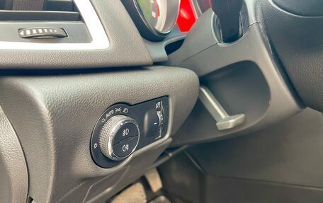 Opel Astra J, 2012 год, 890 000 рублей, 11 фотография