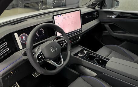 Volkswagen Tiguan, 2025 год, 4 950 000 рублей, 10 фотография