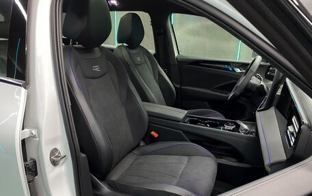 Volkswagen Tiguan, 2025 год, 4 950 000 рублей, 12 фотография