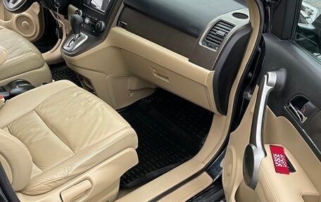 Honda CR-V III рестайлинг, 2007 год, 900 000 рублей, 13 фотография