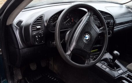 BMW 3 серия, 1995 год, 400 000 рублей, 10 фотография