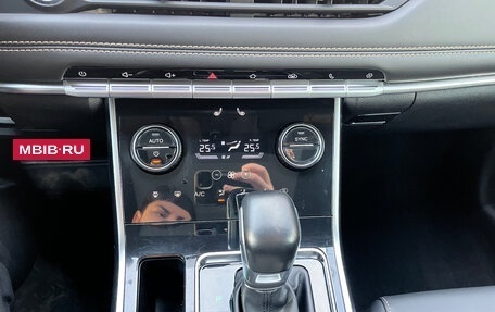 Chery Tiggo 8 I, 2022 год, 1 874 000 рублей, 8 фотография