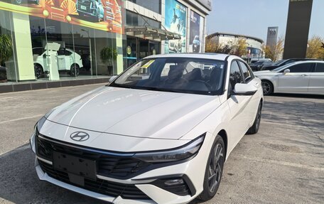 Hyundai Elantra, 2025 год, 1 880 000 рублей, 1 фотография