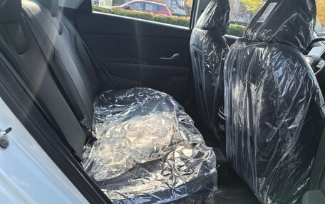 Hyundai Elantra, 2025 год, 1 880 000 рублей, 17 фотография