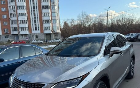 Lexus RX IV рестайлинг, 2020 год, 5 750 000 рублей, 1 фотография