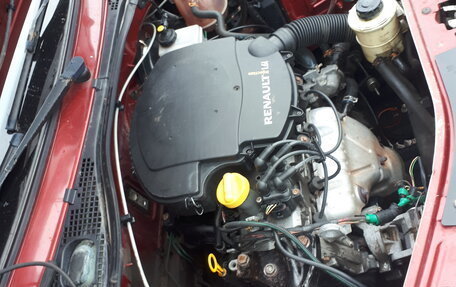 Renault Logan I, 2011 год, 395 000 рублей, 3 фотография