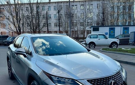 Lexus RX IV рестайлинг, 2020 год, 5 750 000 рублей, 4 фотография