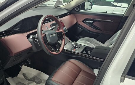 Land Rover Range Rover Evoque II, 2024 год, 5 400 000 рублей, 3 фотография