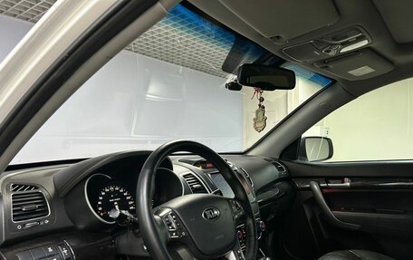 KIA Sorento II рестайлинг, 2013 год, 1 785 000 рублей, 9 фотография