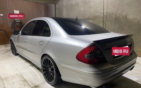 Mercedes-Benz E-Класс, 2006 год, 1 100 000 рублей, 6 фотография