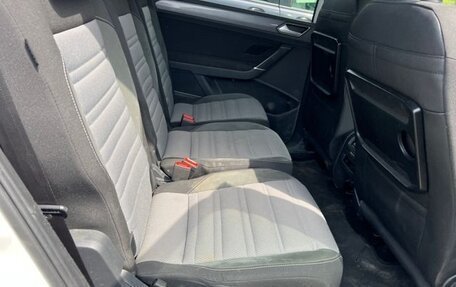 Volkswagen Touran III, 2017 год, 1 200 000 рублей, 29 фотография