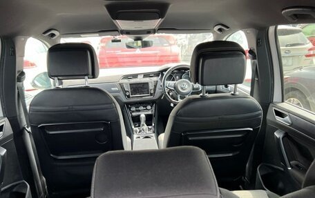 Volkswagen Touran III, 2017 год, 1 200 000 рублей, 34 фотография