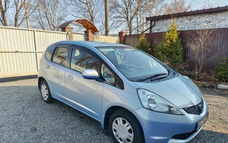 Honda Fit III, 2009 год, 600 000 рублей, 2 фотография
