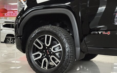 GMC Sierra, 2024 год, 10 290 000 рублей, 13 фотография