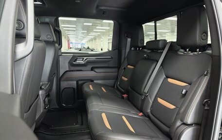 GMC Sierra, 2024 год, 10 290 000 рублей, 28 фотография