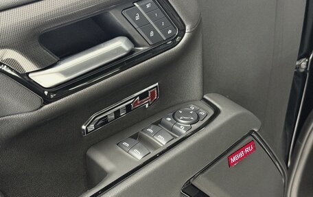 GMC Sierra, 2024 год, 10 290 000 рублей, 18 фотография