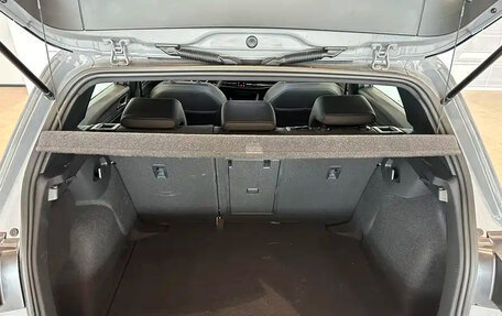 Volkswagen Golf VIII, 2022 год, 2 250 000 рублей, 17 фотография