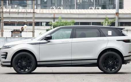 Land Rover Range Rover Evoque II, 2025 год, 7 790 000 рублей, 3 фотография