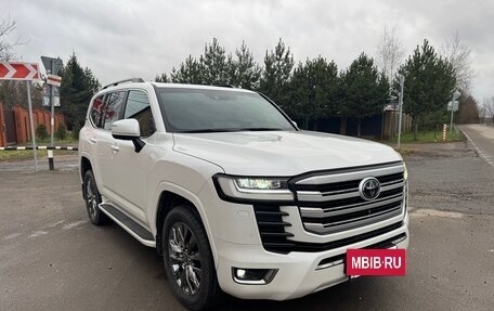 Toyota Land Cruiser, 2022 год, 9 900 000 рублей, 7 фотография