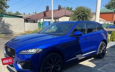 Jaguar F-Pace, 2016 год, 3 800 000 рублей, 2 фотография