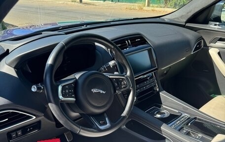 Jaguar F-Pace, 2016 год, 3 800 000 рублей, 11 фотография