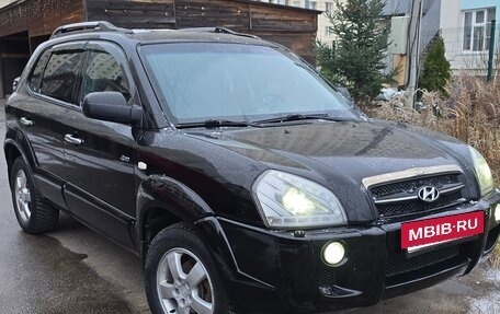 Hyundai Tucson III, 2006 год, 850 000 рублей, 3 фотография