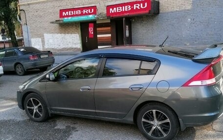 Honda Insight II рестайлинг, 2010 год, 750 000 рублей, 17 фотография