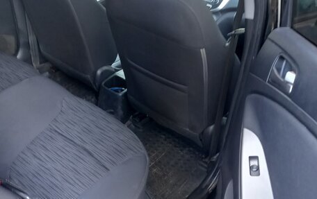 Hyundai Solaris II рестайлинг, 2015 год, 715 000 рублей, 3 фотография