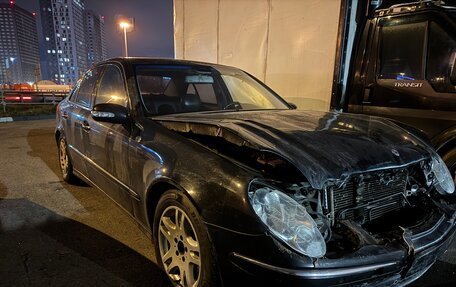 Mercedes-Benz E-Класс, 2004 год, 700 000 рублей, 5 фотография