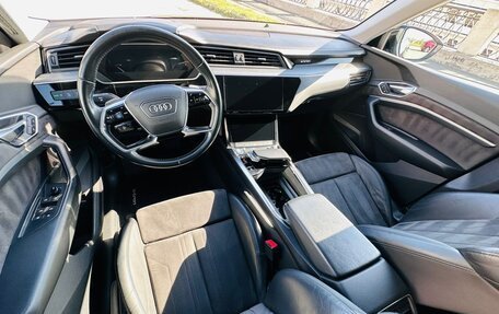 Audi e-tron I, 2019 год, 3 999 999 рублей, 6 фотография