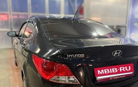 Hyundai Solaris II рестайлинг, 2013 год, 500 000 рублей, 2 фотография
