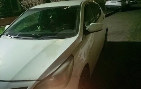 Hyundai Solaris II рестайлинг, 2014 год, 985 000 рублей, 3 фотография