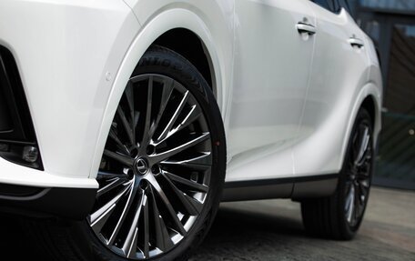 Lexus RX IV рестайлинг, 2024 год, 11 500 000 рублей, 4 фотография