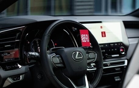 Lexus RX IV рестайлинг, 2024 год, 11 500 000 рублей, 13 фотография