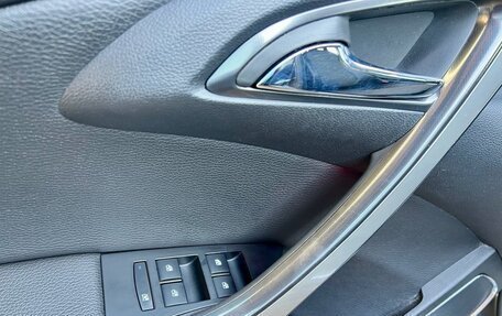 Opel Astra J, 2011 год, 599 000 рублей, 16 фотография