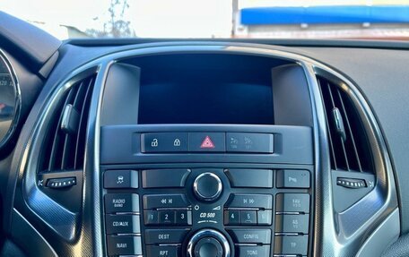 Opel Astra J, 2011 год, 599 000 рублей, 19 фотография