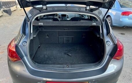 Opel Astra J, 2011 год, 599 000 рублей, 7 фотография