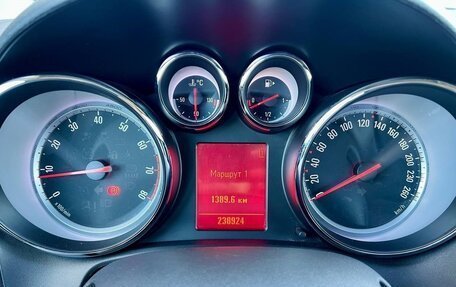 Opel Astra J, 2011 год, 599 000 рублей, 26 фотография