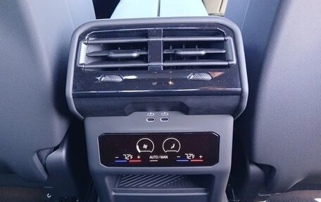 BMW 5 серия, 2025 год, 10 525 410 рублей, 14 фотография