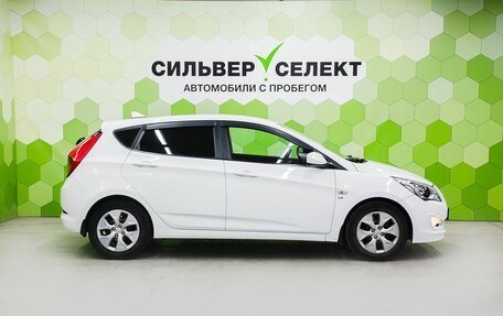 Hyundai Solaris II рестайлинг, 2015 год, 950 000 рублей, 8 фотография