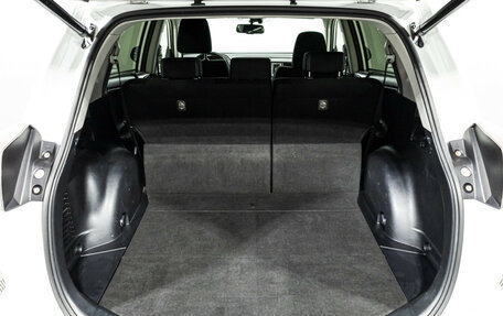 Toyota RAV4, 2016 год, 1 799 700 рублей, 15 фотография