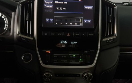 Toyota Land Cruiser 200, 2016 год, 6 500 000 рублей, 16 фотография