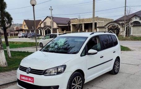 Volkswagen Touran III, 2014 год, 790 000 рублей, 1 фотография