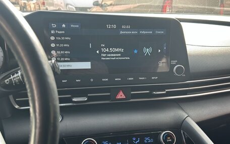 Hyundai Elantra, 2022 год, 2 700 000 рублей, 12 фотография